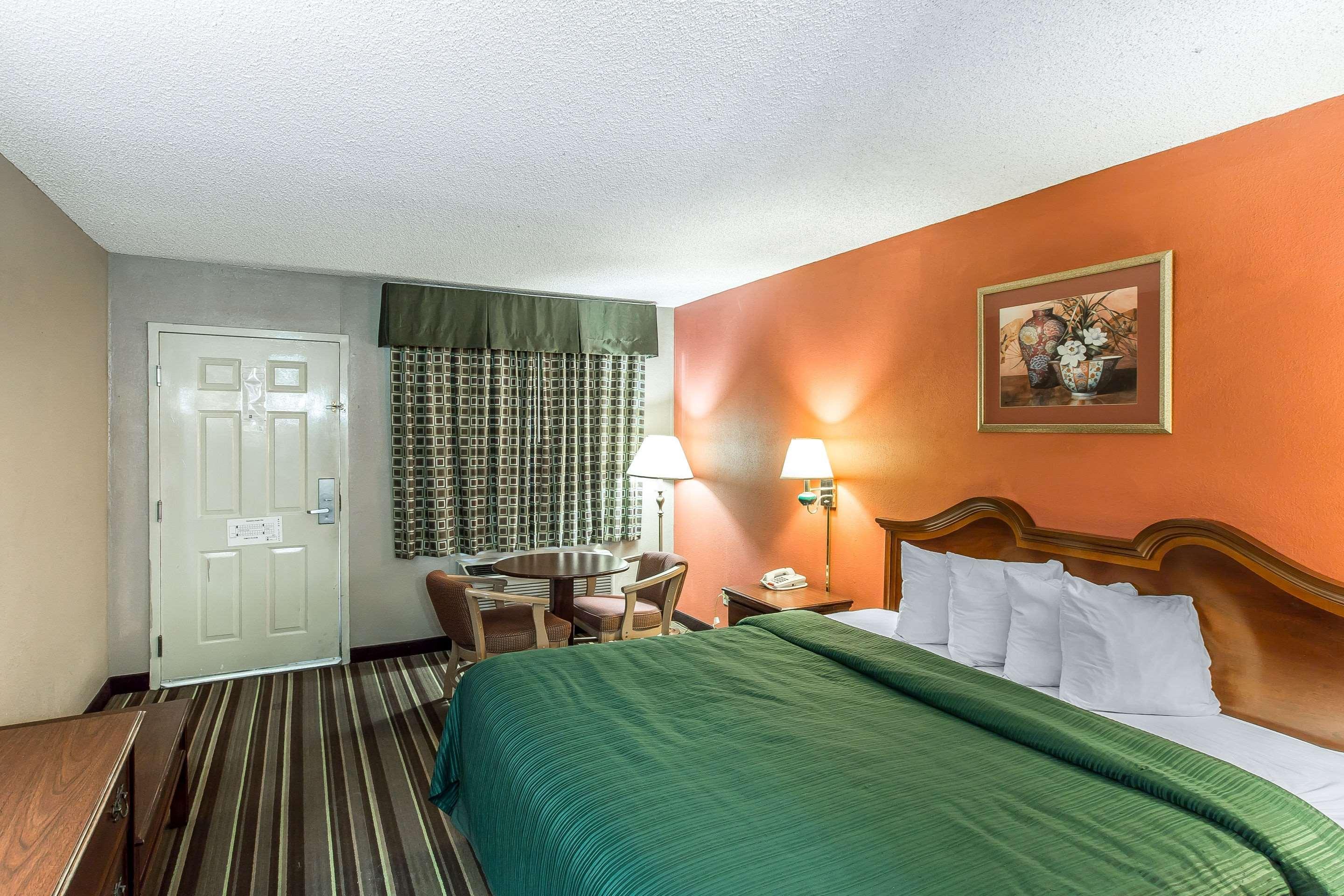 Quality Inn And Suites Мейкон Экстерьер фото